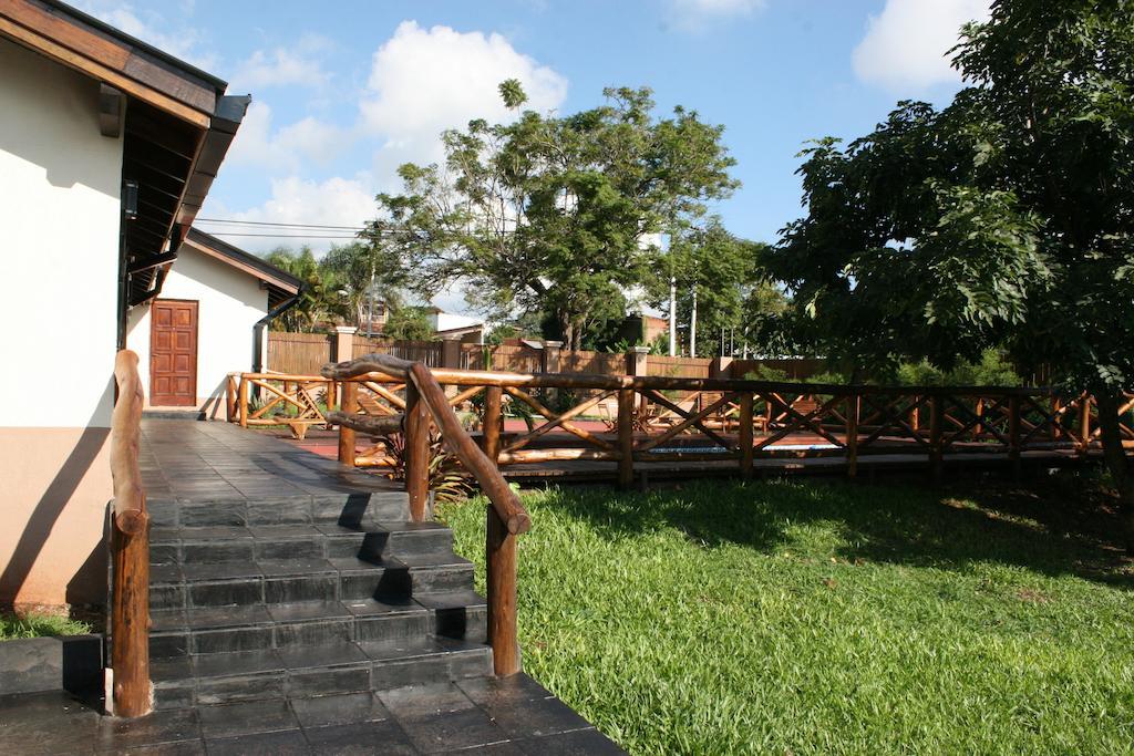 פוארטו איגואסו Posada Del Jacaranda מראה חיצוני תמונה