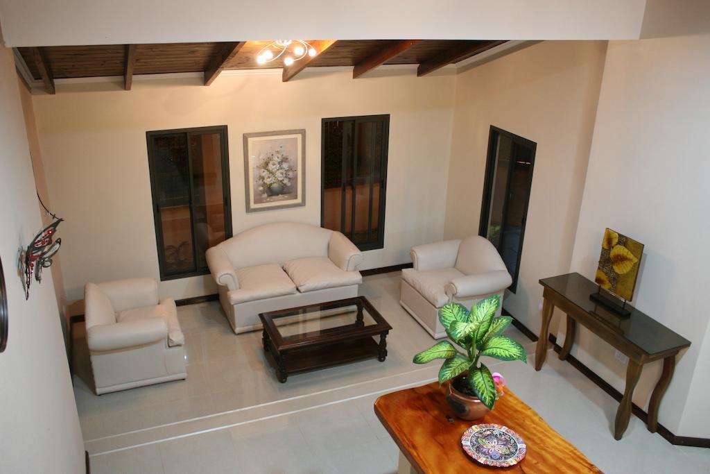 פוארטו איגואסו Posada Del Jacaranda מראה חיצוני תמונה
